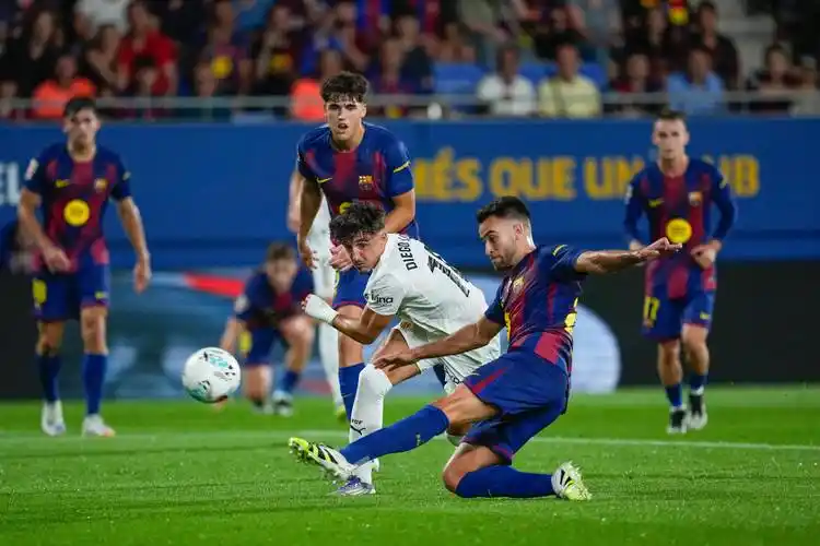 NBA联赛：洛杉矶快船 VS 丹佛掘金